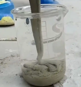 让胡路水工混凝土絮凝剂，水下抗分散剂的作用及施工方法